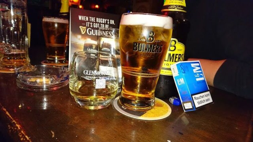 Anglo Irish Pub-4
